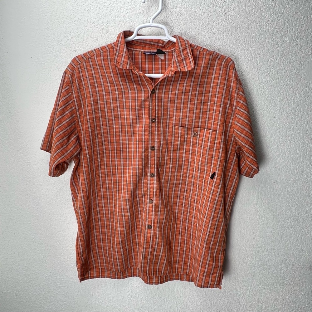 Patagonia Men’s Plaid Organic Cotton Puckerware Orange Button Up Shirt Large